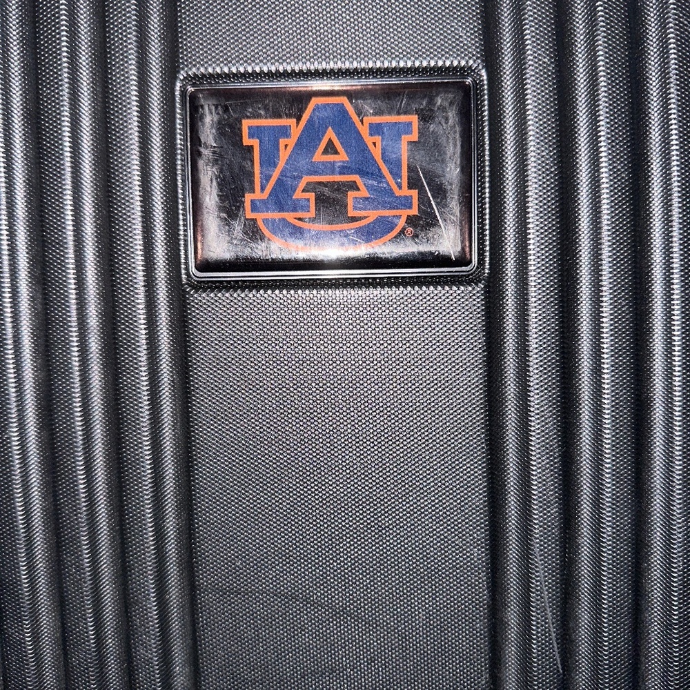 Suit case